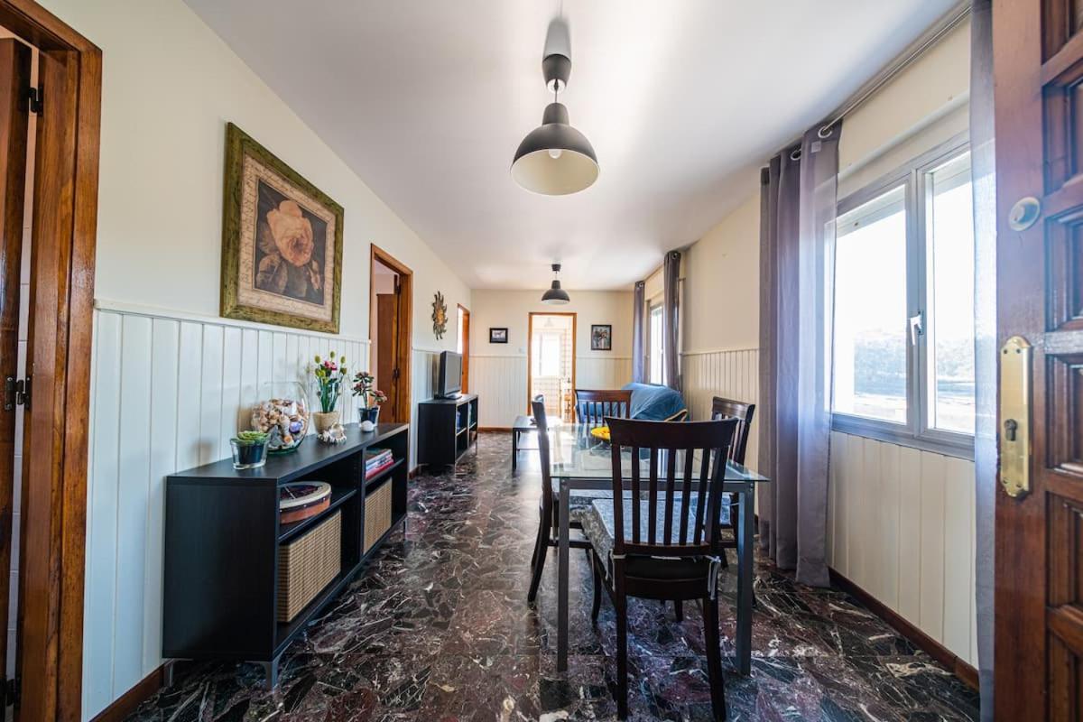 וילאנואבה דה ארוסה Apartamento Centrico Con Vistas Al Mar מראה חיצוני תמונה