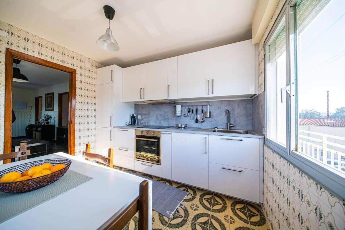 וילאנואבה דה ארוסה Apartamento Centrico Con Vistas Al Mar מראה חיצוני תמונה